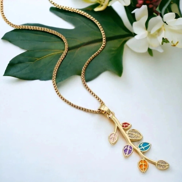 🆕️Nature-Inspired 18K Gold Plated Necklace 🌿 with Colorful Leaf Pendant 🌈 - Picture 8 of 9